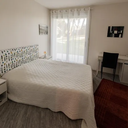 Le Cikhara דירה *